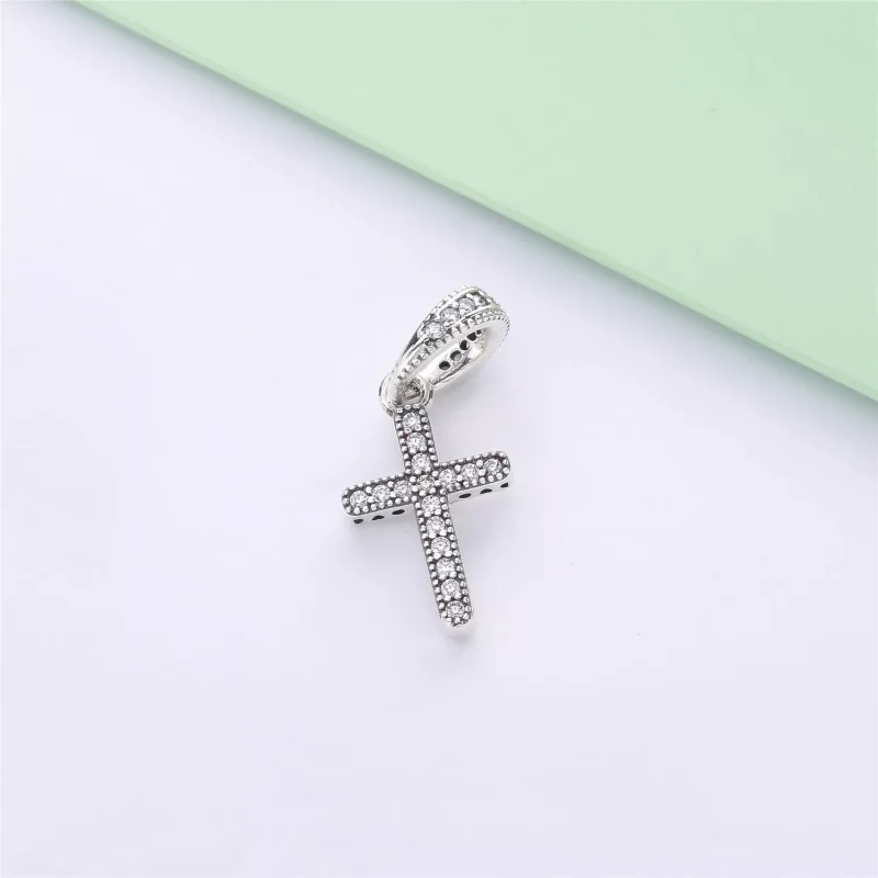 (bild till) PANDORA Classic Cross Hängsmycke 397571CZ - View 3