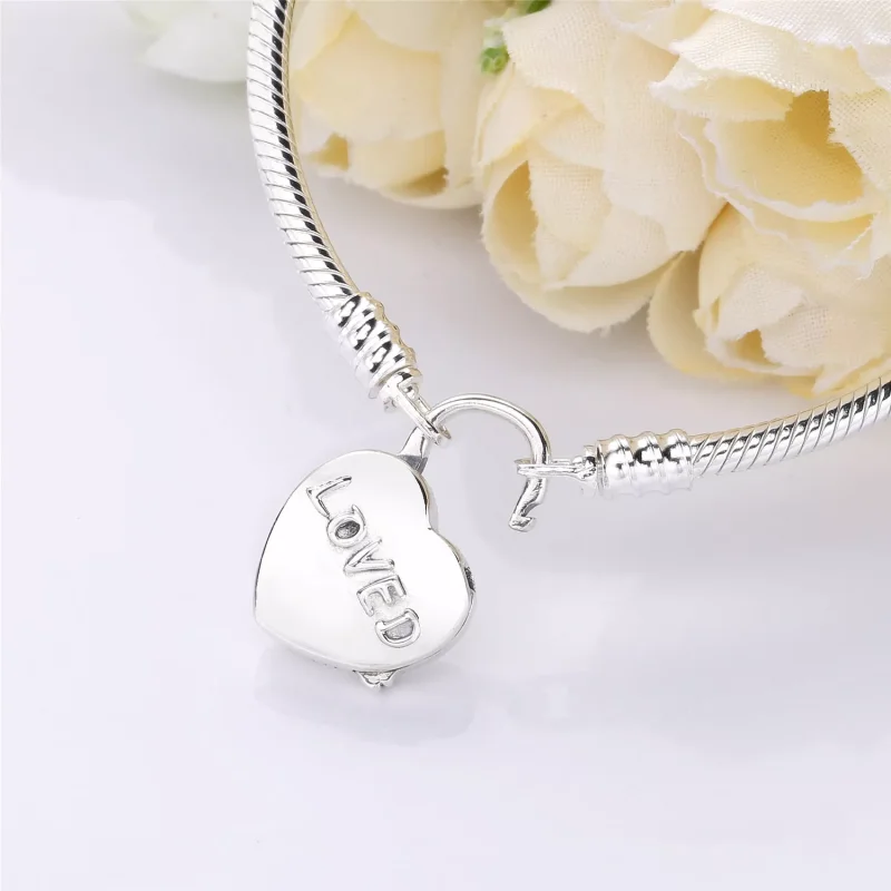 (bild till) PANDORA Moments Smooth Silver Padlock Ormkedjearmband, You Are L - View 2
