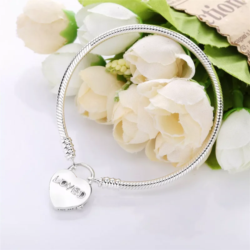 (bild till) PANDORA Moments Smooth Silver Padlock Ormkedjearmband, You Are L - View 3