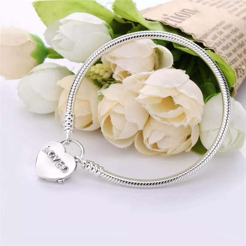 (bild till) PANDORA Moments Smooth Silver Padlock Ormkedjearmband, You Are L - View 4
