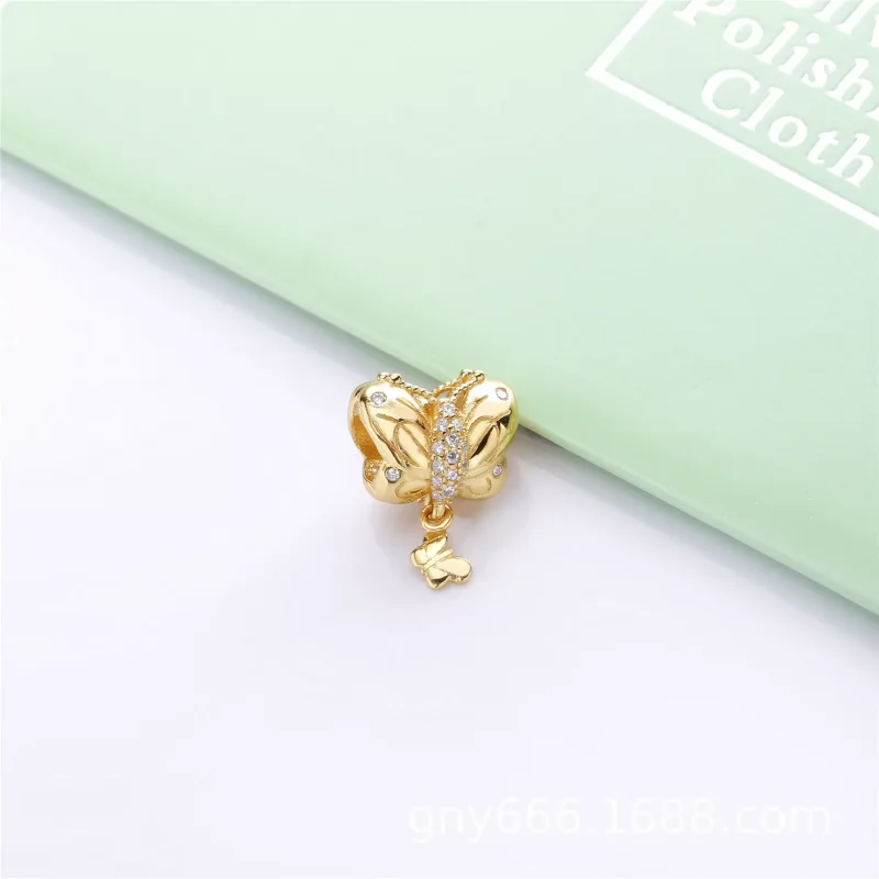 (bild till) PANDORA Decorative Butterfly Berlock Hängberlock 767899CZ - View 4
