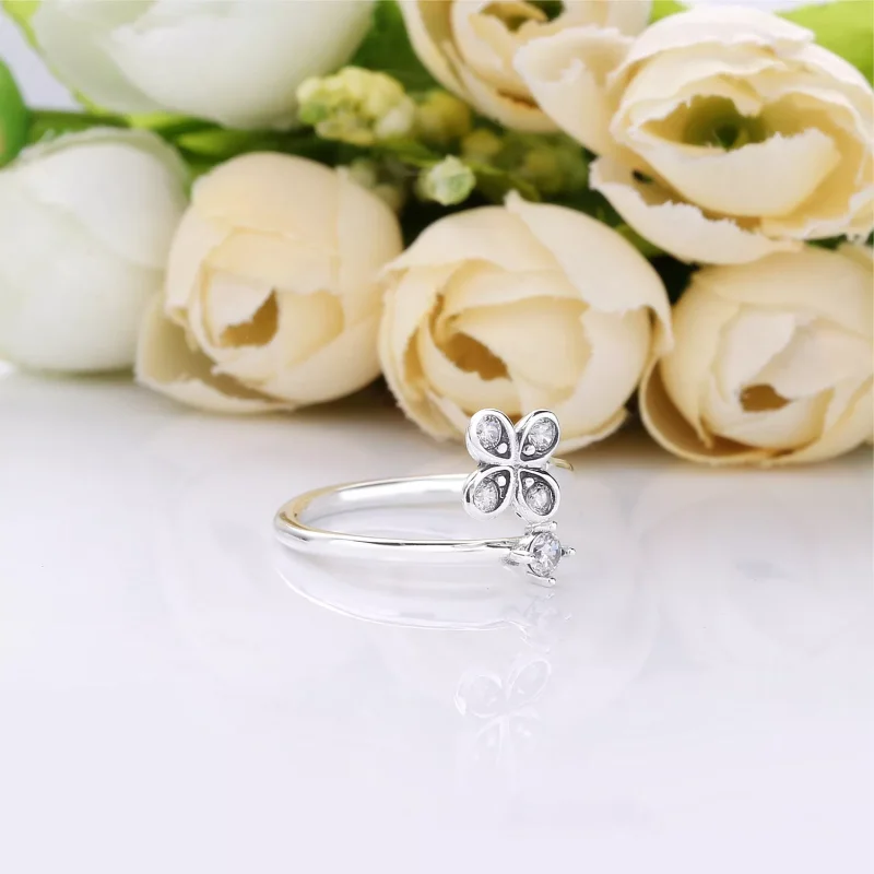 (bild till) PANDORA Four-Petal Flower Ring 197988CZ - View 3