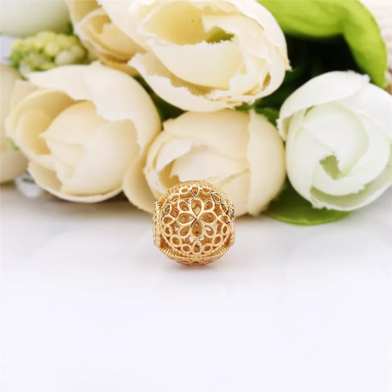 (bild till) PANDORA Genombrutna blomma Berlock 767853 - View 2