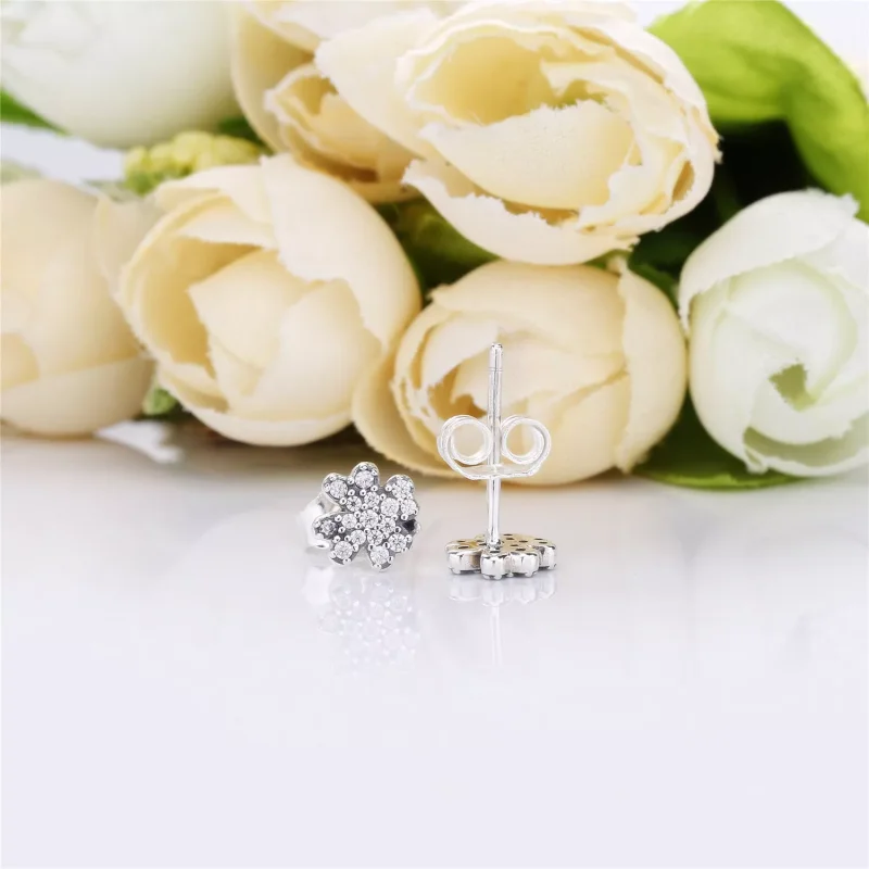 (bild till) PANDORA Radiant Clovers Örhängen 297944CZ - View 3