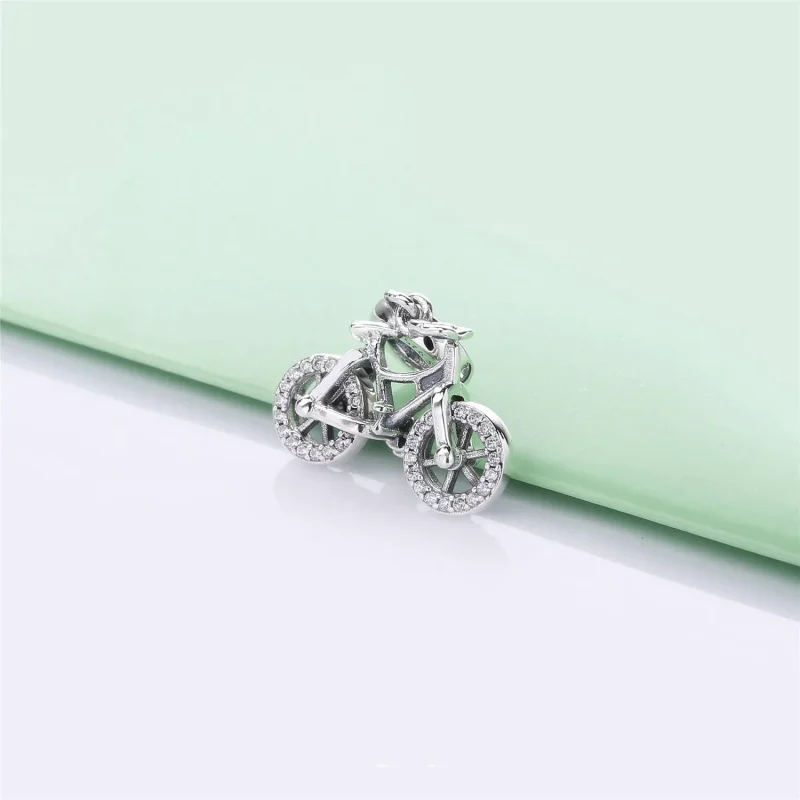 (bild till) PANDORA Brilliant Bicycle Hängberlock 797858CZ - View 4