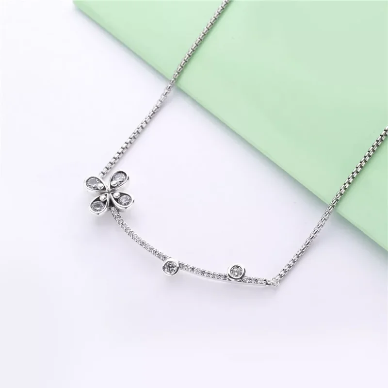 (bild till) PANDORA Four-Petal Flower Halsband 397956CZ - View 3
