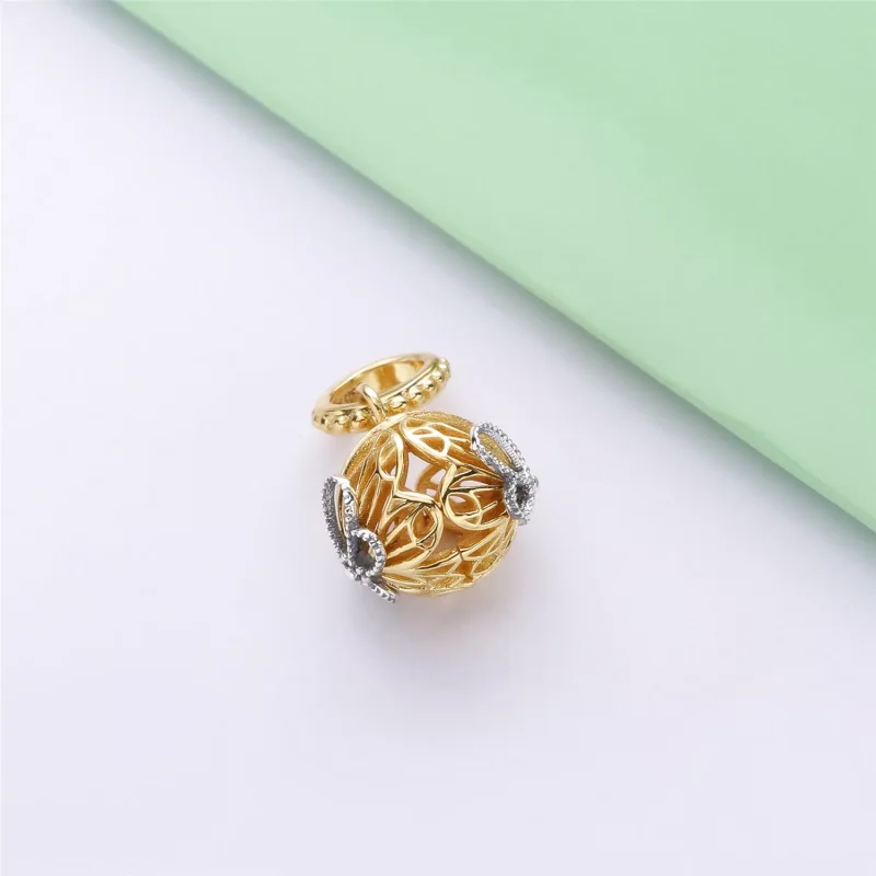 (bild till) Pandora Hängsmycke Openwork Fjärilar - 367896 - View 4