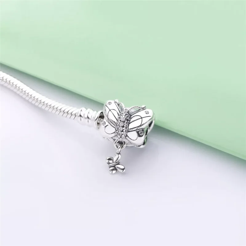 (bild till) PANDORA Moments Silver Armband, Decorative Butterfly 597929CZ - View 2