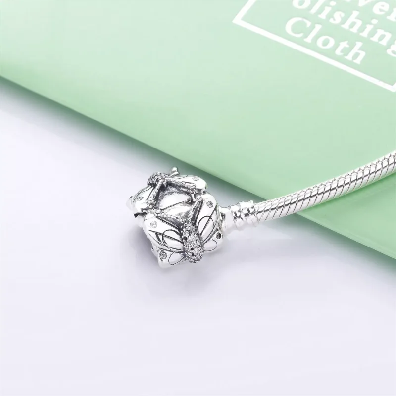 (bild till) PANDORA Moments Silver Armband, Decorative Butterfly 597929CZ - View 3
