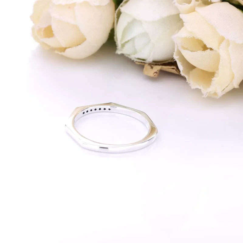 (bild till) Multifaceted Ring - View 4