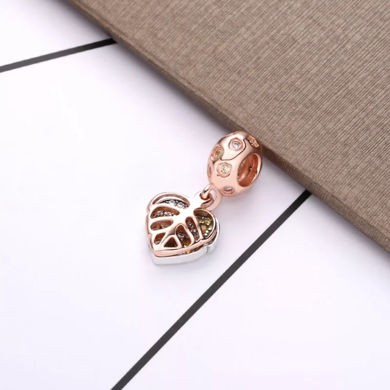 (bild till) Pandora Hängberlock Mousserande Löv 14 Karat Roséguld - 788247Cz - View 4
