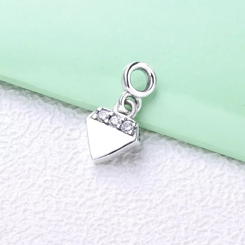 (bild till) Pandora Minihängberlock Min Bright Diamond - 798368Cz - View 2
