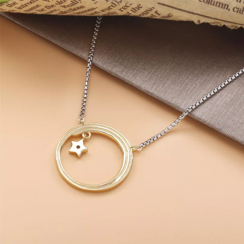 (bild till) Pandora Halsband Himmelska Stjärnskottet 14 Karats Guldpläterad - 368515C01 - View 3
