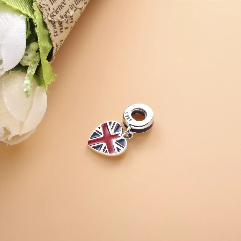 (bild till) Pandora Hängberlock Storbritanniens Flaggahjärta - 791512Enmx - View 4