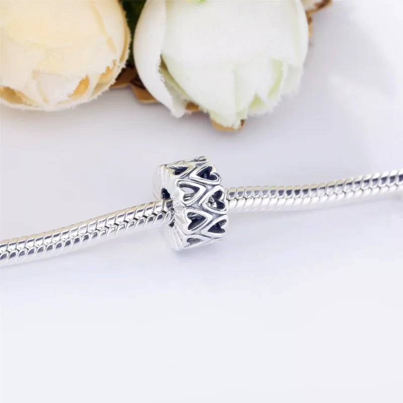 (bild till) Pandora Mellanled Openwork Freehand Hjärta - 798694C00 - View 4
