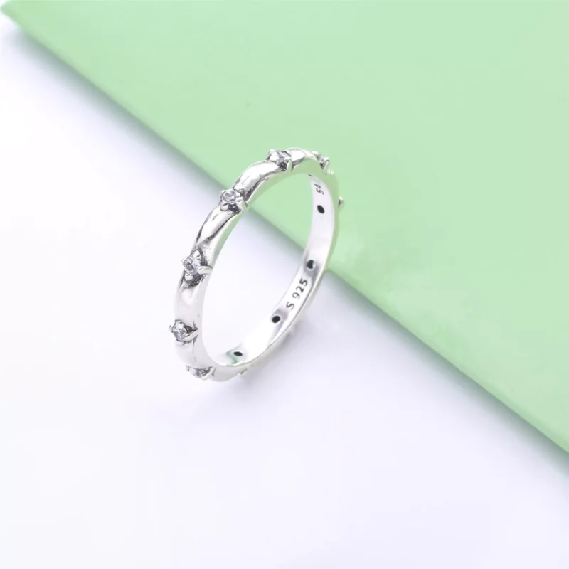 (bild till) Pandora Ring Blomma Kronblad Band - 198791C01 - View 2