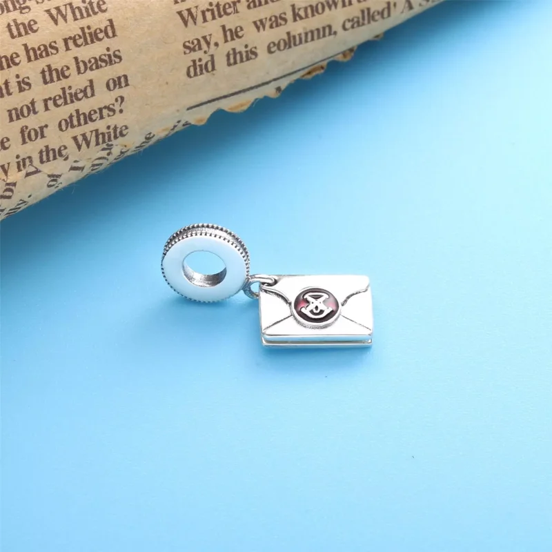 (bild till) Harry Potter, Hogwarts Antagningsbrev Hängberlock - 799125C01 - View 2