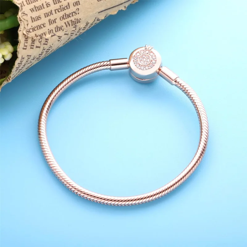 (bild till) Pandora Moments Glittrande Crown O Ormkedjearmband - 589046C01 - View 2