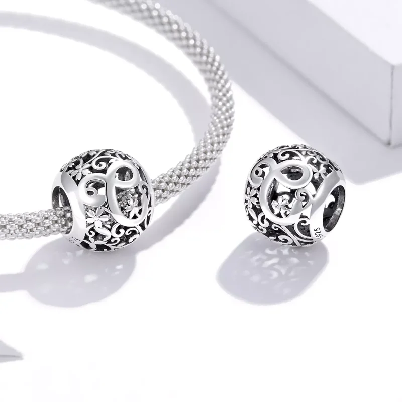 (bild till) Pandora Stil Berlock Openwork Flower Letter C - Scc1444-C - View 4