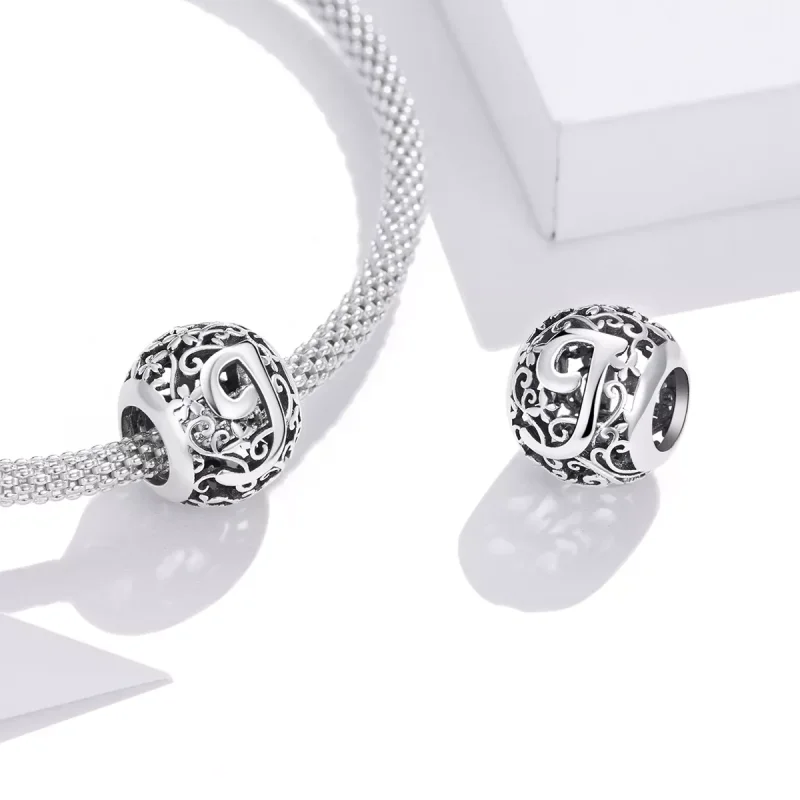 (bild till) Pandora Stil Berlock Openwork Flower Letter J - Scc1444-J - View 4