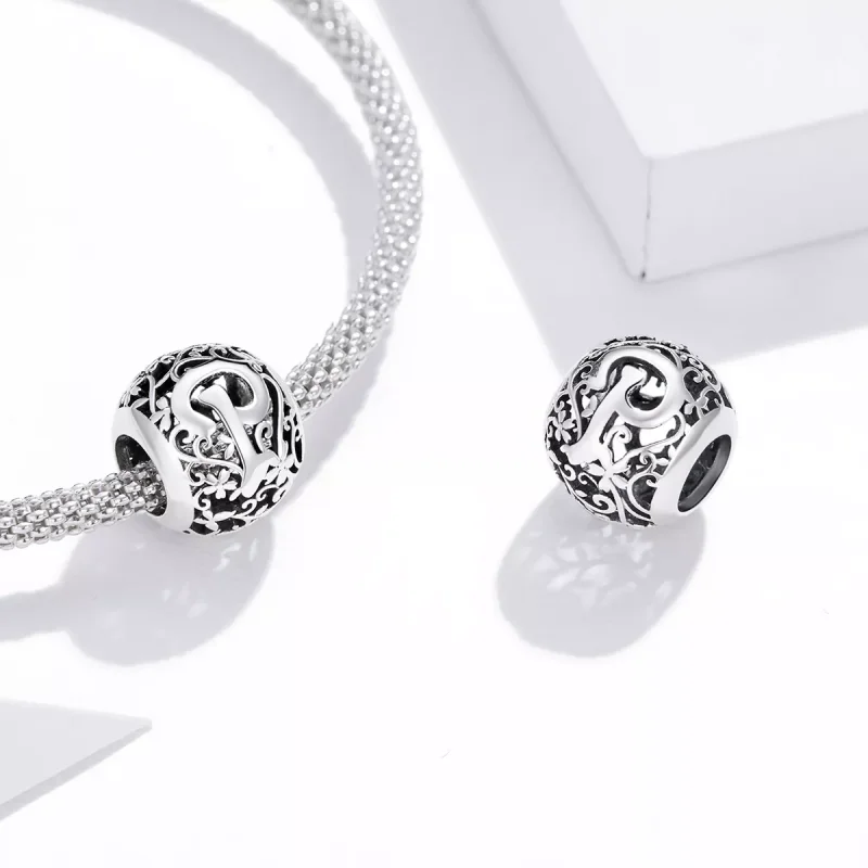 (bild till) Pandora Stil Berlock Openwork Flower Letter P - Scc1444-P - View 4
