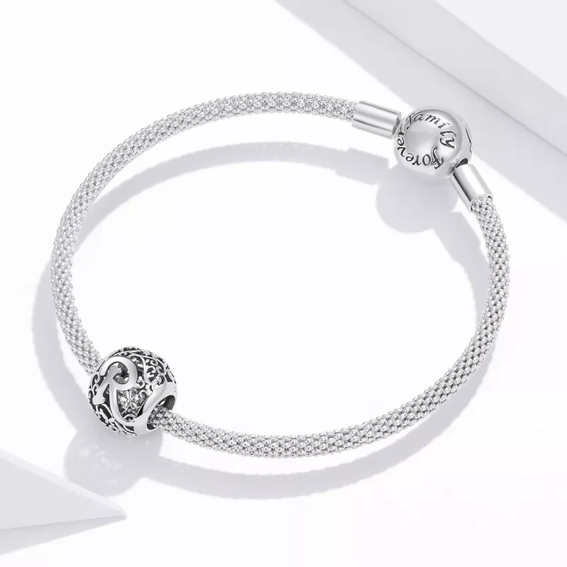 (bild till) Pandora Stil Berlock Openwork Flower Letter R - Scc1444-R - View 3