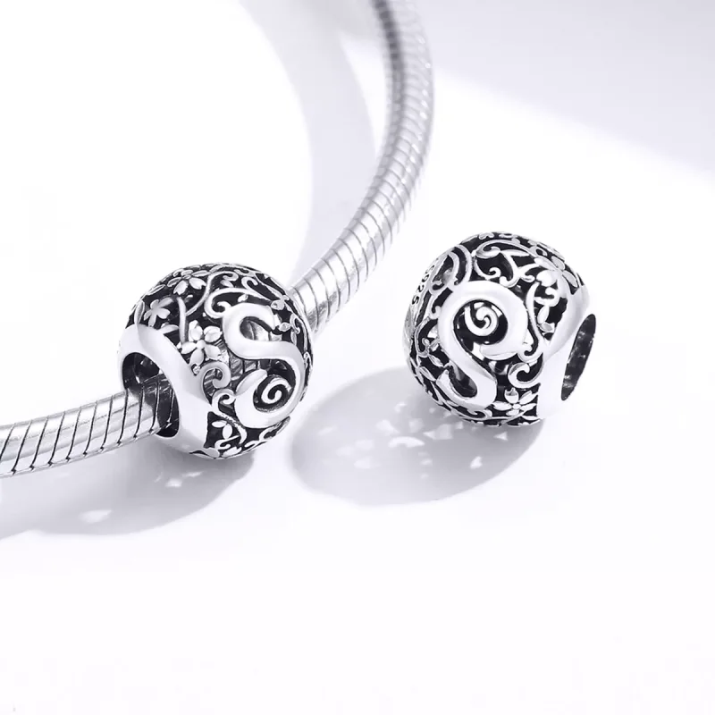 (bild till) Pandora Stil Berlock Openwork Flower Letter S - Scc1444-S - View 4