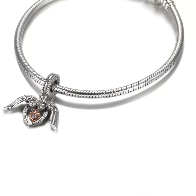 (bild till) Pandora Hängberlock Pandora Club 2021 Angel Wings & Heart - 789296C01 - View 5