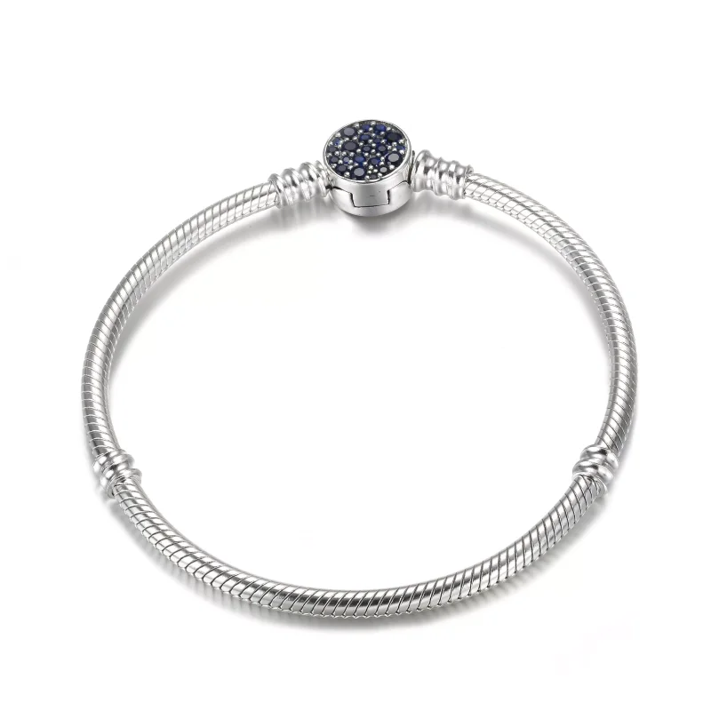 (bild till) Pandora Moments Glittrande Blå Disc Clasp Ormkedjearmband - 599288C01 - View 4