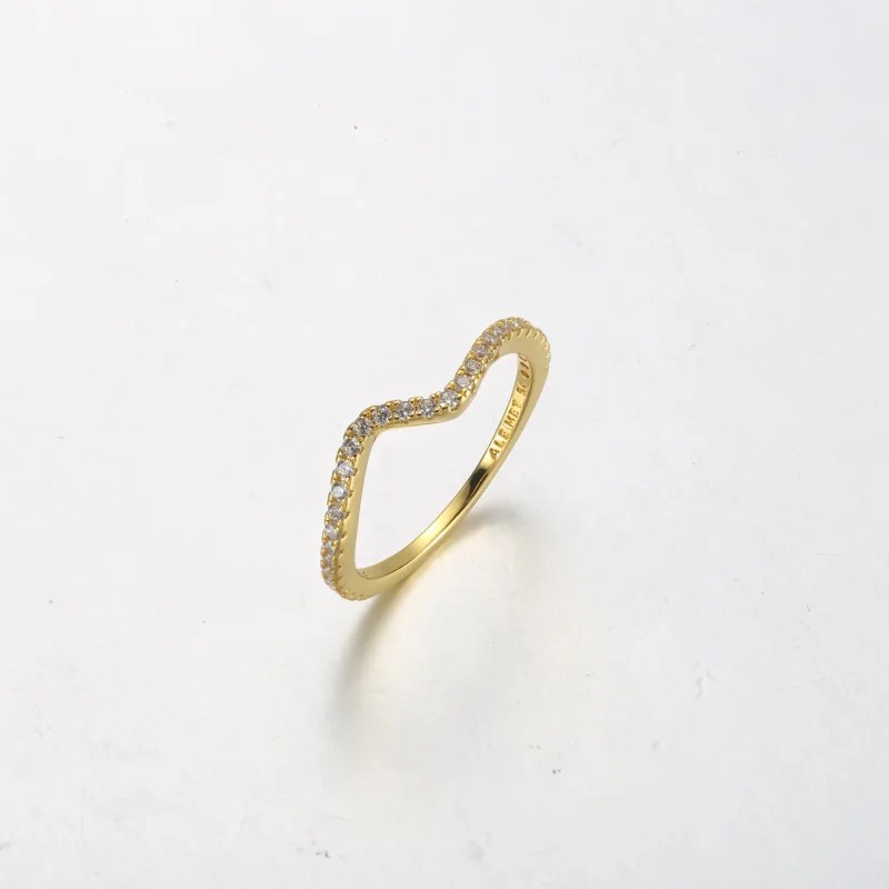 (bild till) PANDORA Glittrande Våg Ring - 162539C01 - View 9