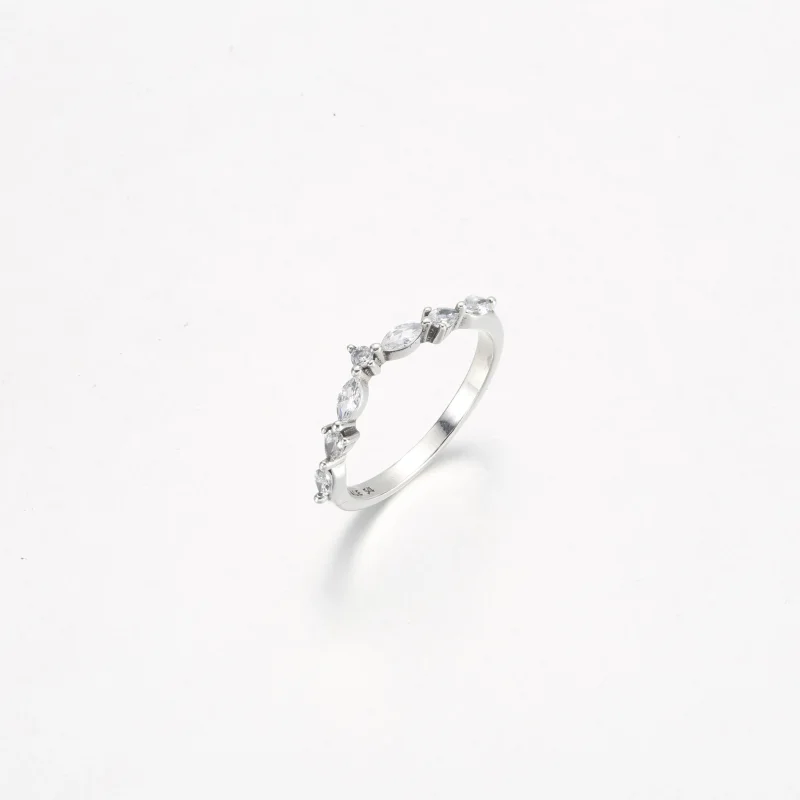 (bild till) Pandora Timeless Wish Glittrande Alternerande Ring - 192390C01 - View 9