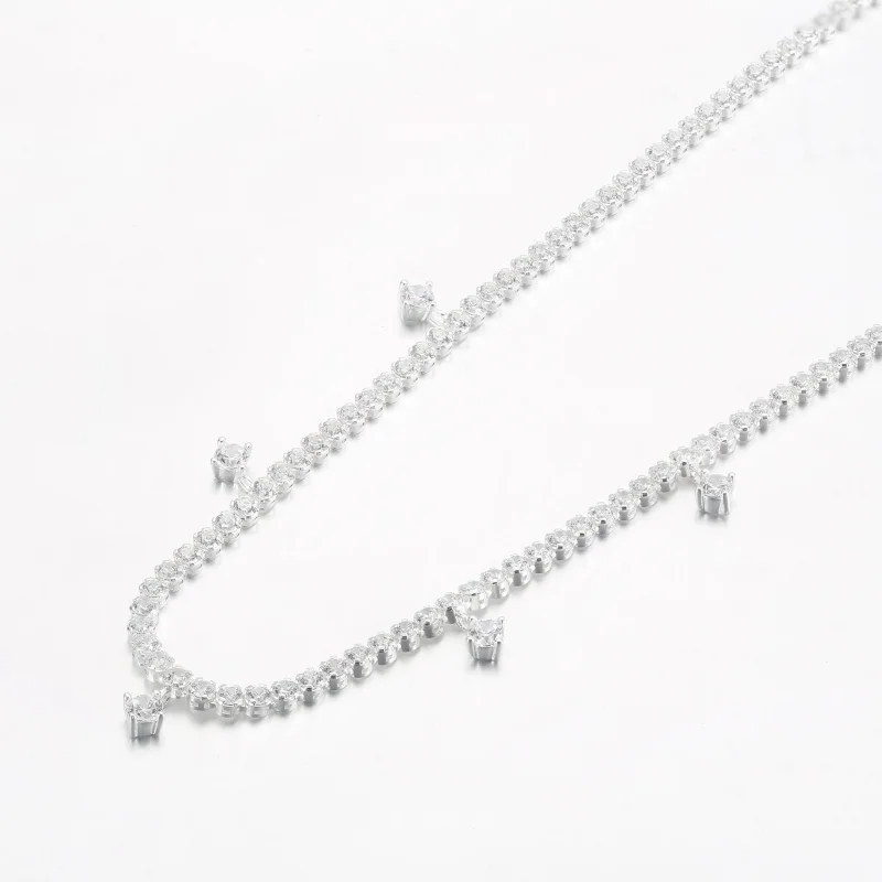 (bild till) PANDORA Glittrande Dropp Collier Halsband - 392405C01 - View 5