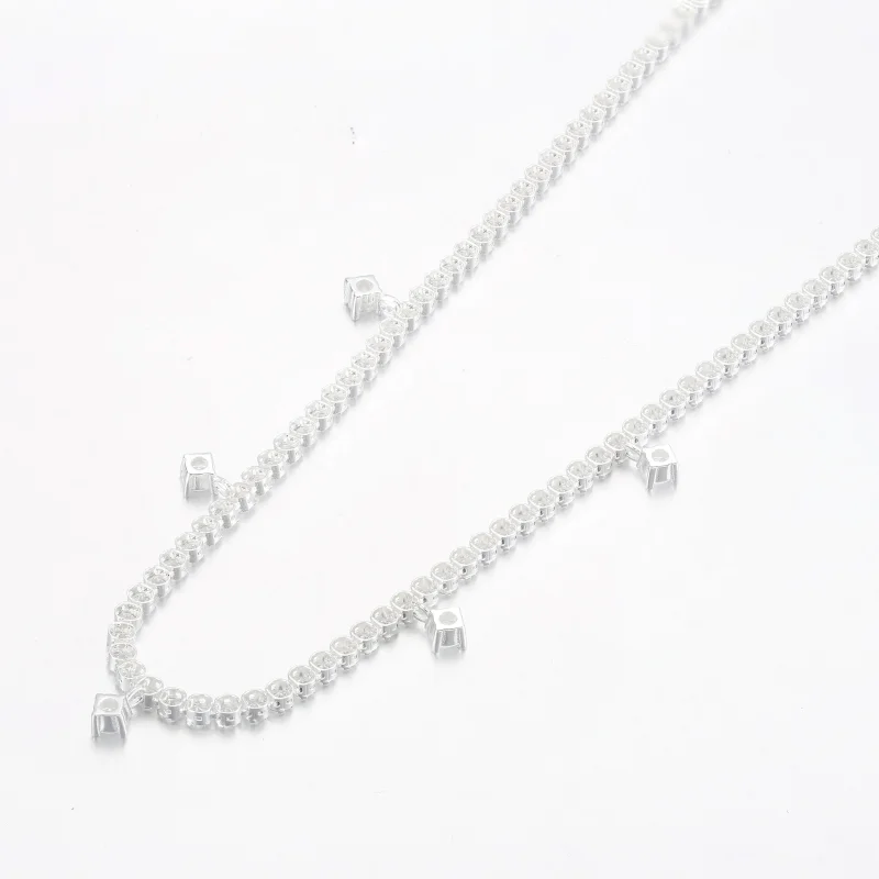 (bild till) PANDORA Glittrande Dropp Collier Halsband - 392405C01 - View 6