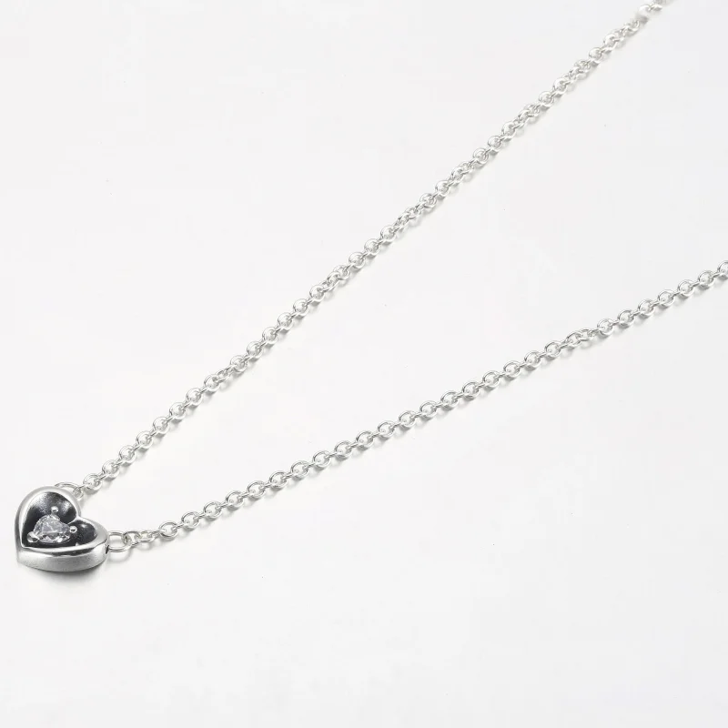 (bild till) PANDORA Strålande Hjärta & Svävande Sten Halsband med Hänge - 392494C01 - View 8