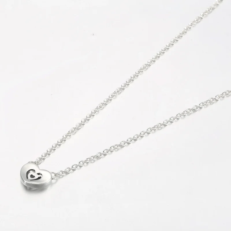 (bild till) PANDORA Strålande Hjärta & Svävande Sten Halsband med Hänge - 392494C01 - View 9