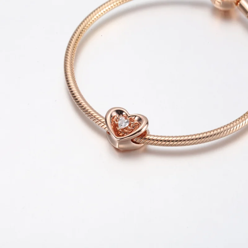 (bild till) PANDORA Strålande Hjärta & Svävande Sten Charm - 782493C01 - View 12