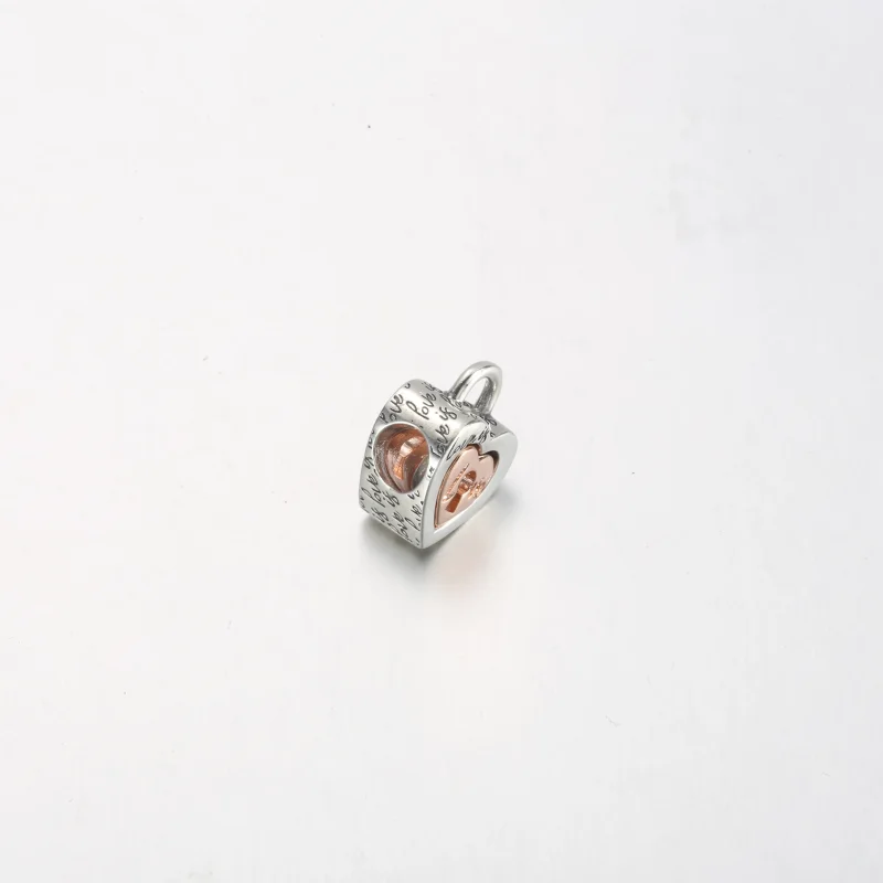 (bild till) PANDORA Two-tone Hänglås Delbart Hjärtcharm - 782505C00 - View 10