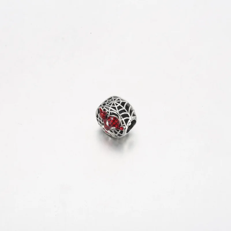 (bild till) PANDORA Marvel Spider-Man Svävande Stad Charm - 792350C01 - View 9
