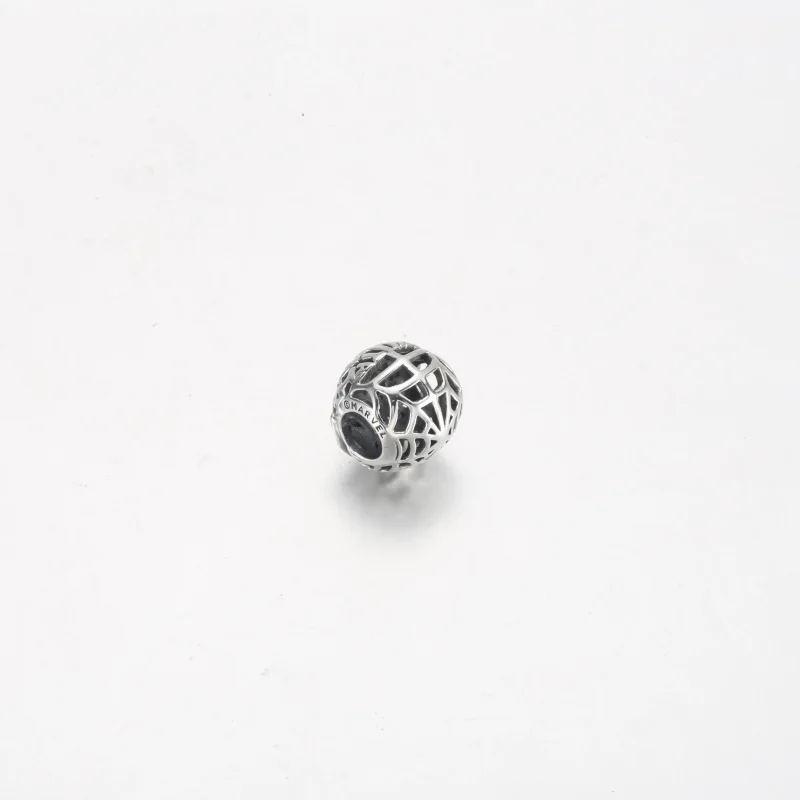 (bild till) PANDORA Marvel Spider-Man Mask Charm - 792351C01 - View 7