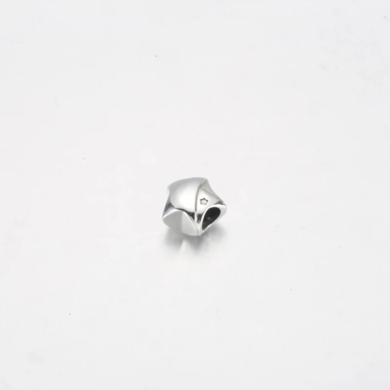 (bild till) Pandora Silver Luck Star Charm - 792484C01 - View 3