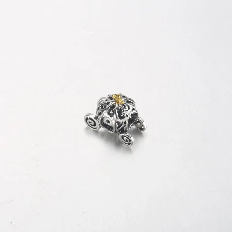 (bild till) PANDORA Disney 100-årsjubileum Askungens Förtrollade Vagn Charm - 792553C01 - View 5