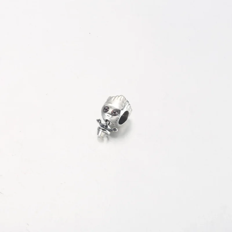 (bild till) PANDORA Marvel Guardians of the Galaxy Dansande Groot-charm - 792554C01 - View 9