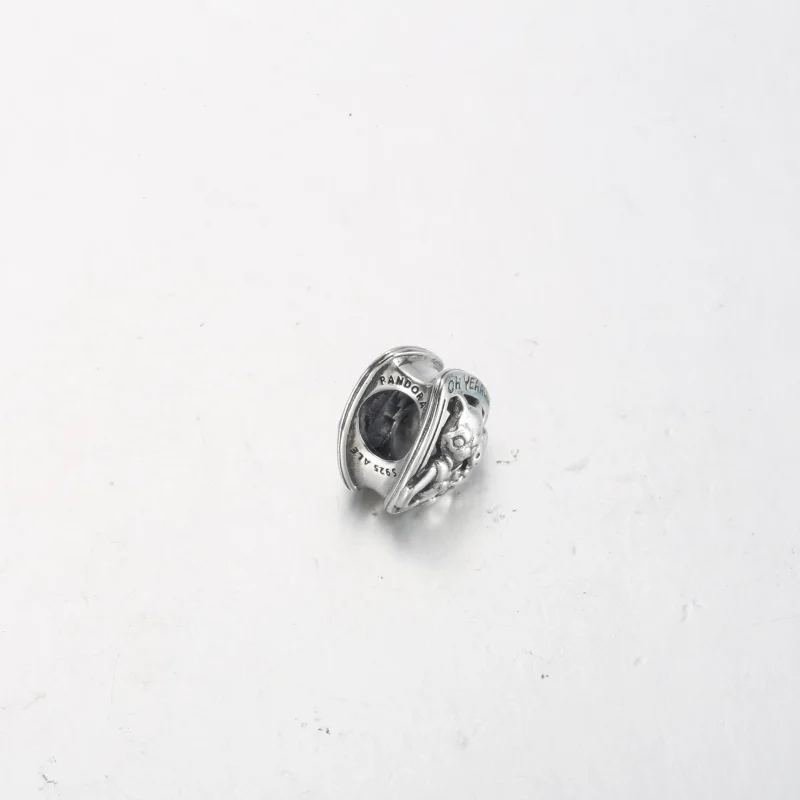 (bild till) PANDORA Marvel Guardians of the Galaxy Rocket Raccoon & Groot Emblem Charm - 792 - View 8