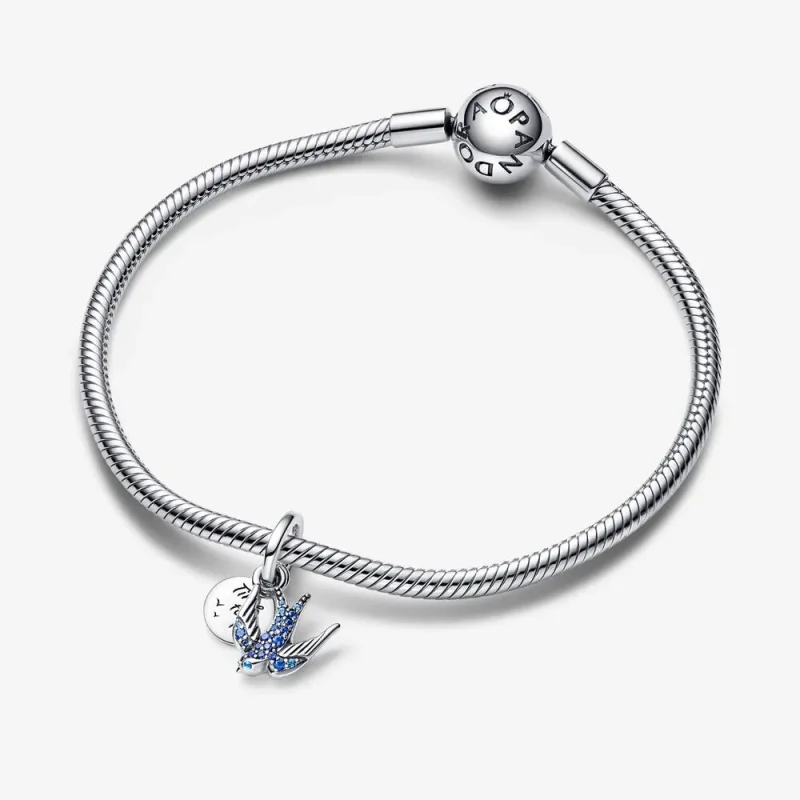 (bild till) PANDORA Glittrande Svala & Citat Dubbelhängande Charm - 792570C01 - View 4