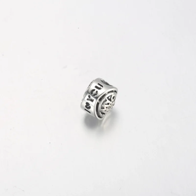 (bild till) PANDORA Mom Hero Openwork Charm - 792644C00 - View 4
