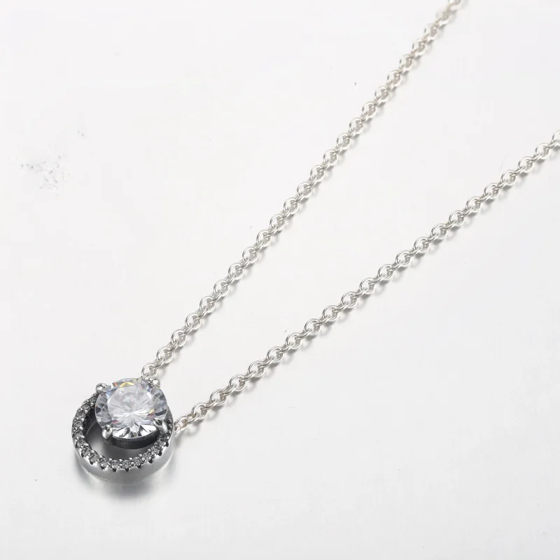 (bild till) Pandora Glittrande Runt Halo Hänge Collie Halsband - 361174C01-45 - View 2