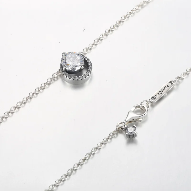(bild till) Pandora Glittrande Runt Halo Hänge Collie Halsband - 361174C01-45 - View 5