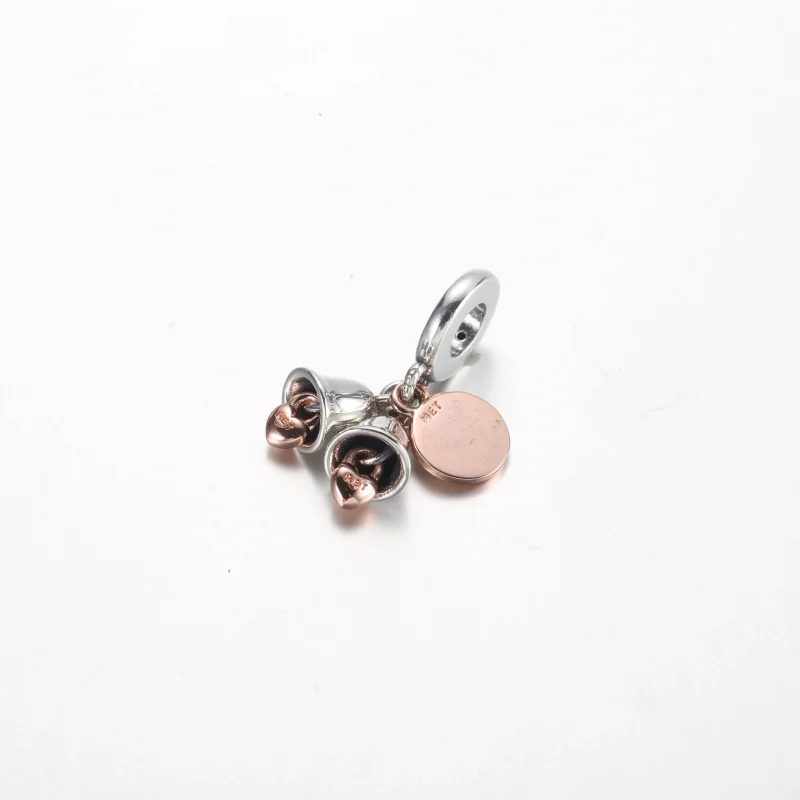 (bild till) Pandora Two-tone Bröllopsklockor Dubbelhänge Charm - 782592C01 - View 3