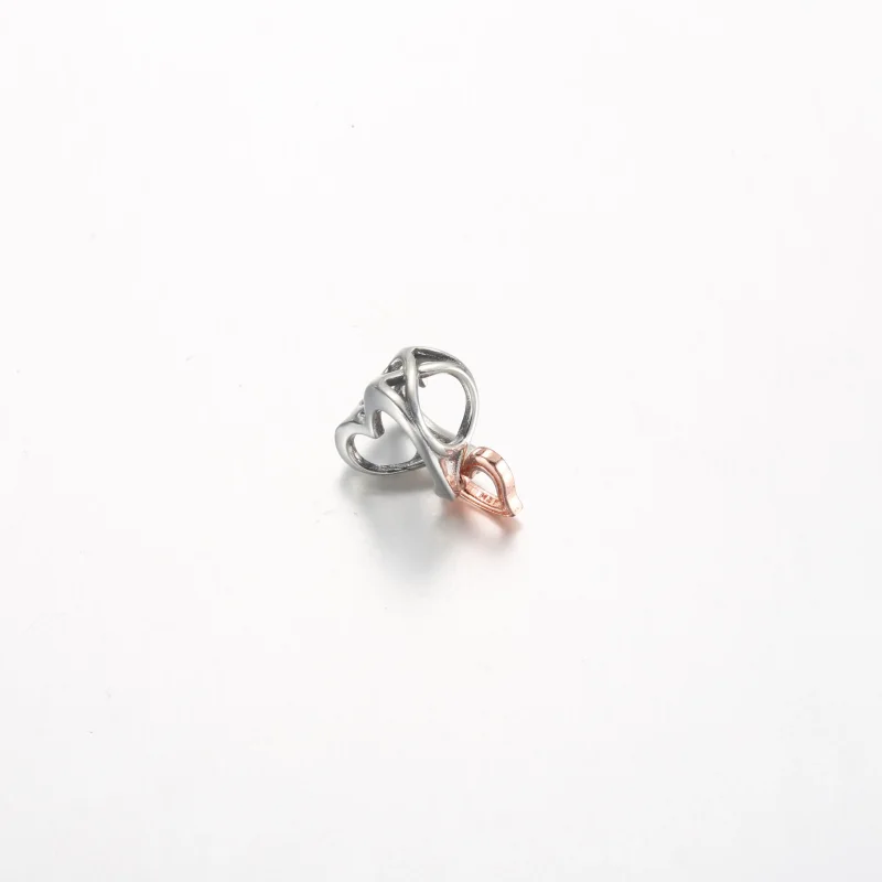 (bild till) Pandora Two-tone Openwork Oändlighetshjärtacharm - 782642C00 - View 3