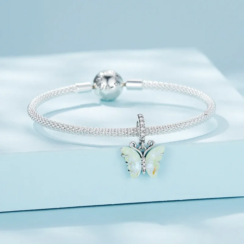 (bild till) Pandora-stil Grön Aurora Fjäril Hängsmycke - SCC2305-GN - View 3